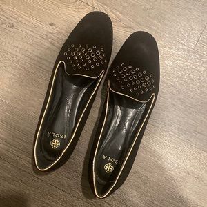 Who doesn’t love shoes???